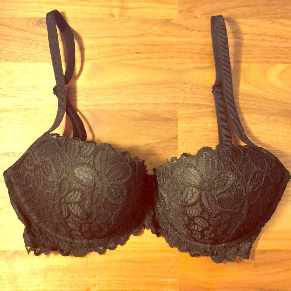 *NWOT* Victoria’s Secret Bra 🔥